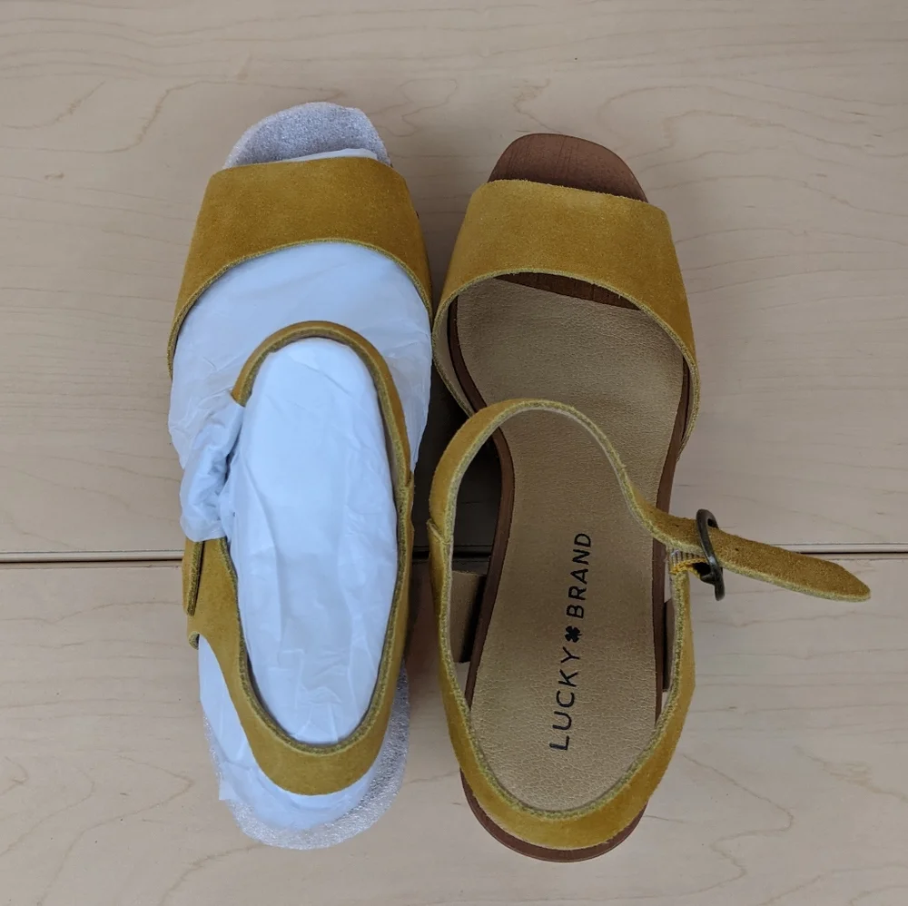 Lucky Brand | Yellow Zashti Heels - Picture 7 of 10